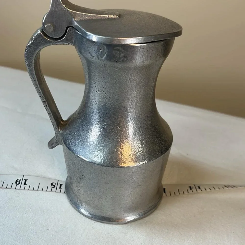 Vintage Wilton Armetale Lidded Ale‎ Pitcher Flagon Tavern Pub Props